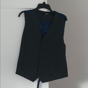 Pant set (pants with matching vest)